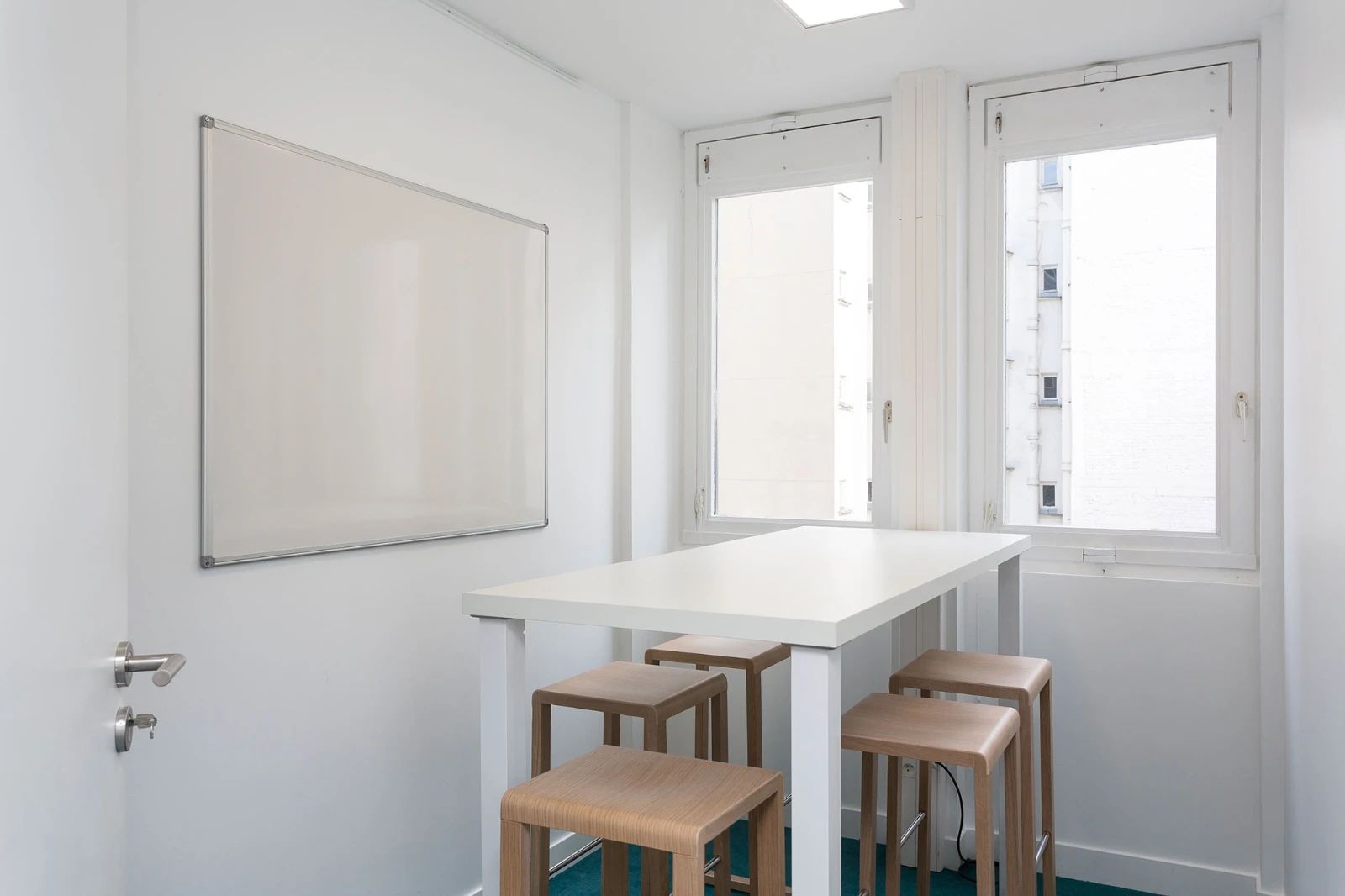 Coworking · 34 postes · rue Fondary, Paris 15e — photo 3/7