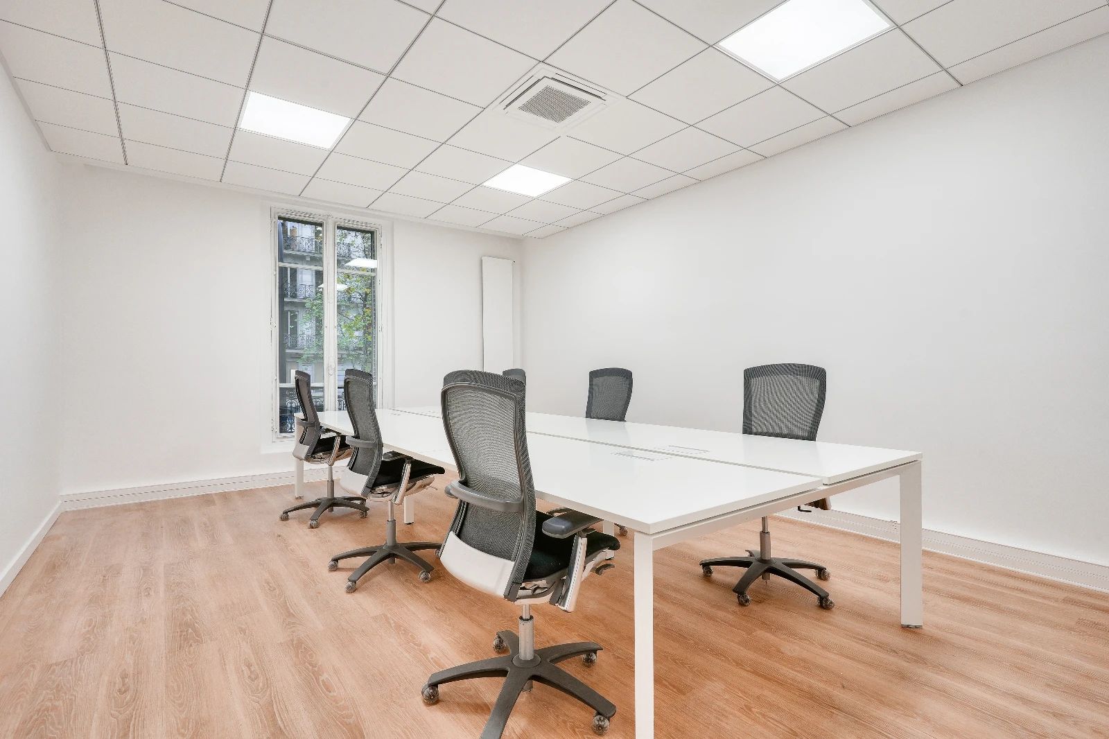 Bureau opéré · 25 à 30 postes · boulevard Haussmann, Paris 8e — photo 4/13