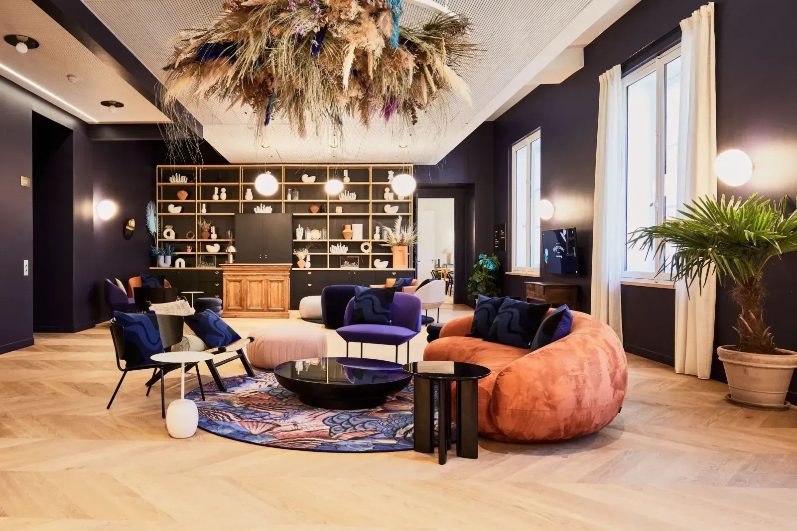 Coworking · 1 à 400 postes · rue Royale, Paris 8e — photo 6/12