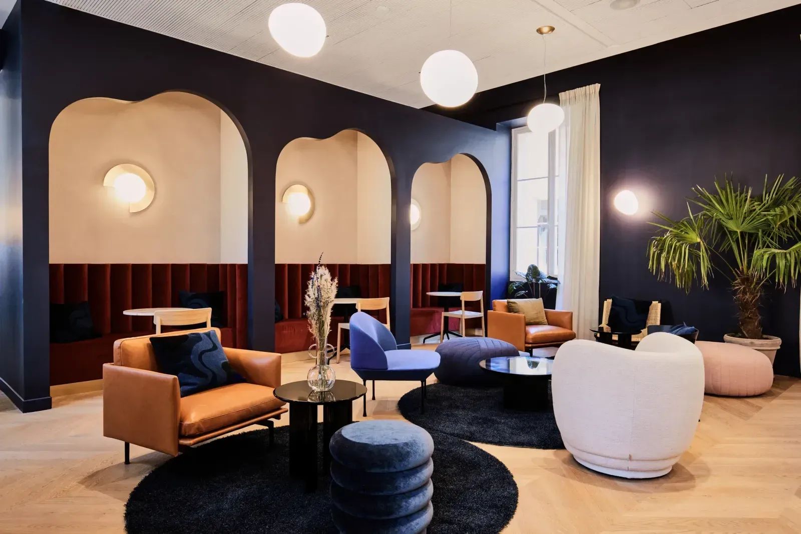 Coworking · 1 à 400 postes · rue Royale, Paris 8e — photo 8/12