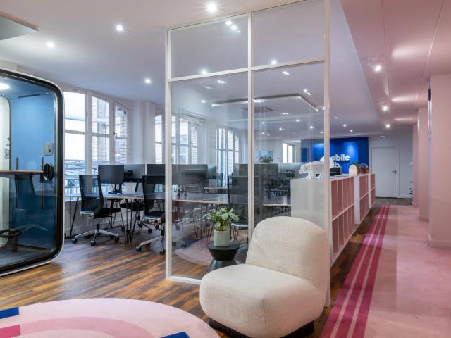 Bureau opéré · 32 à 40 postes · rue d'Édimbourg, Paris 8e — photo 1/6