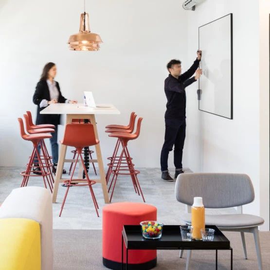 Coworking · 1 à 400 postes · boulevard Voltaire, Paris 11e — photo 13/14