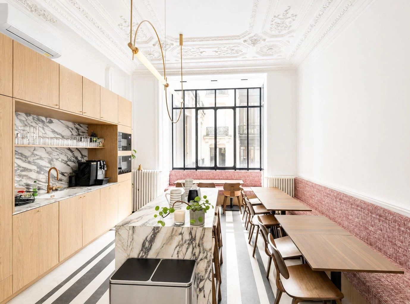 Bureau opéré · 36 à 38 postes · rue de Trévise, Paris 9e — photo 2/5