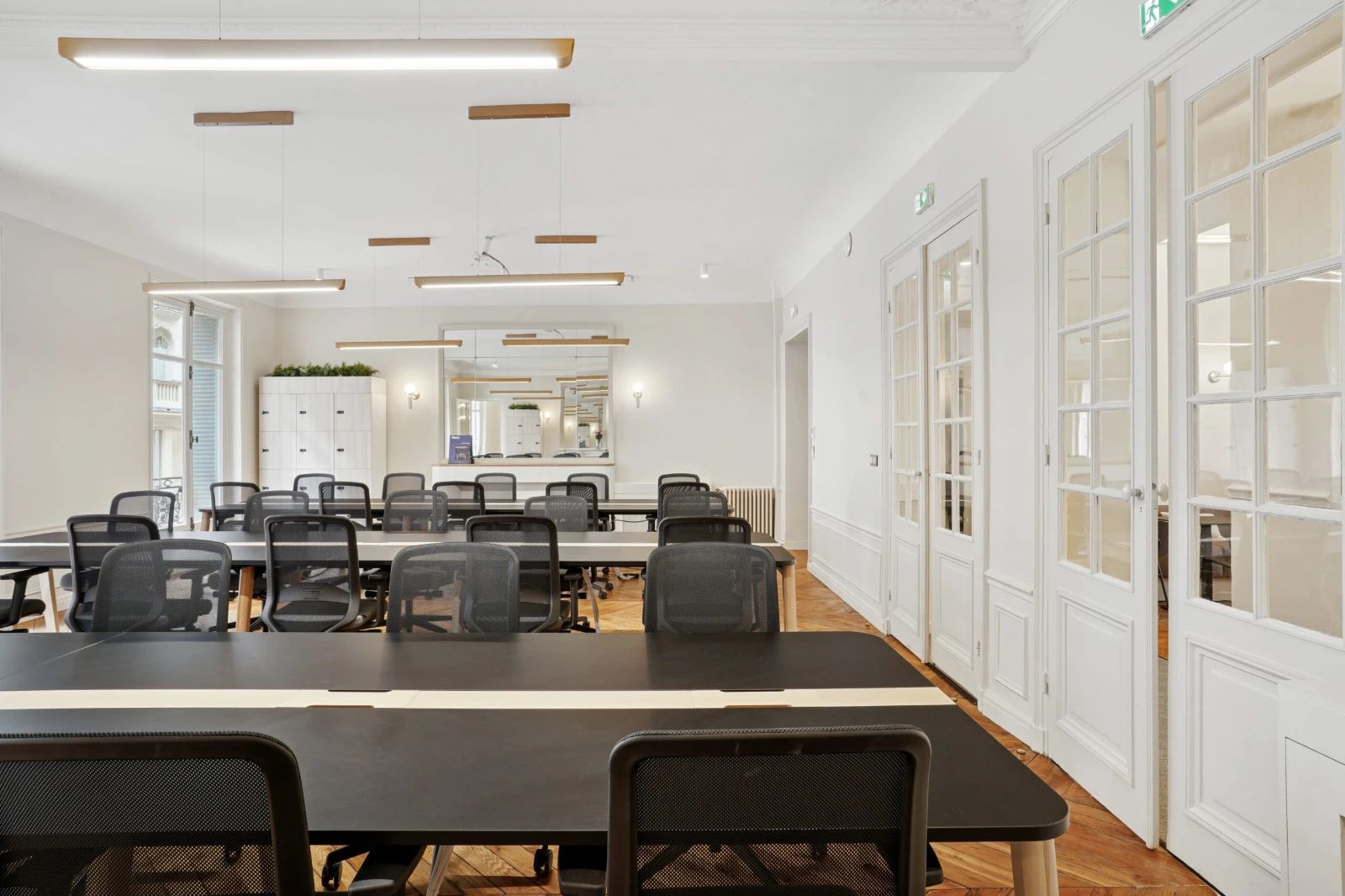 Bureau opéré · 50 postes · rue Daubigny, Paris 17e — photo 2/10