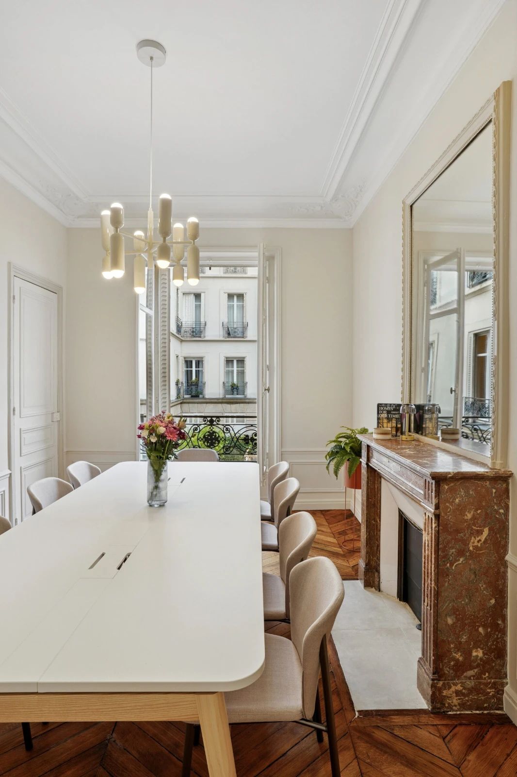 Bureau opéré · 50 postes · rue Daubigny, Paris 17e — photo 8/10