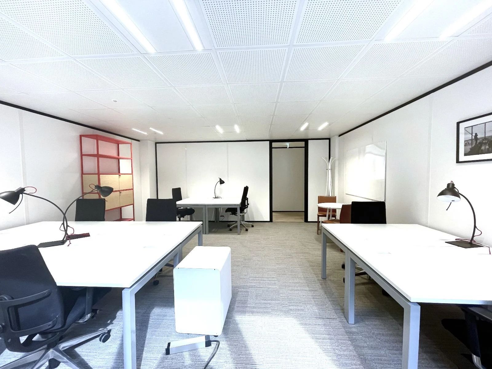 Bureau opéré · 79 à 81 postes · rue de Villiers, Neuilly-Sur-Seine — photo 9/14