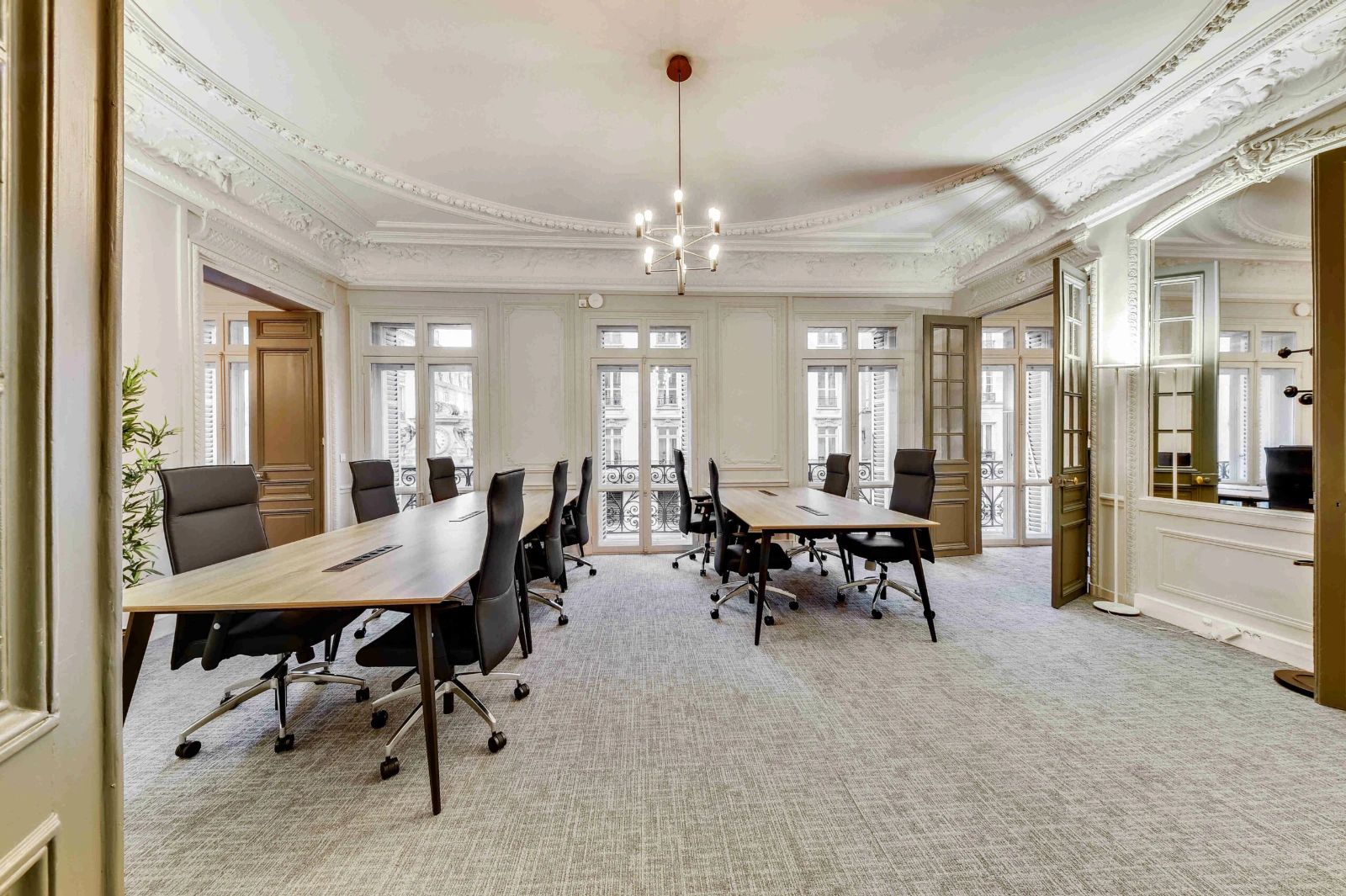 Bureau opéré · 24 à 26 postes · rue Saint-Lazare, Paris 9e — photo 5/11