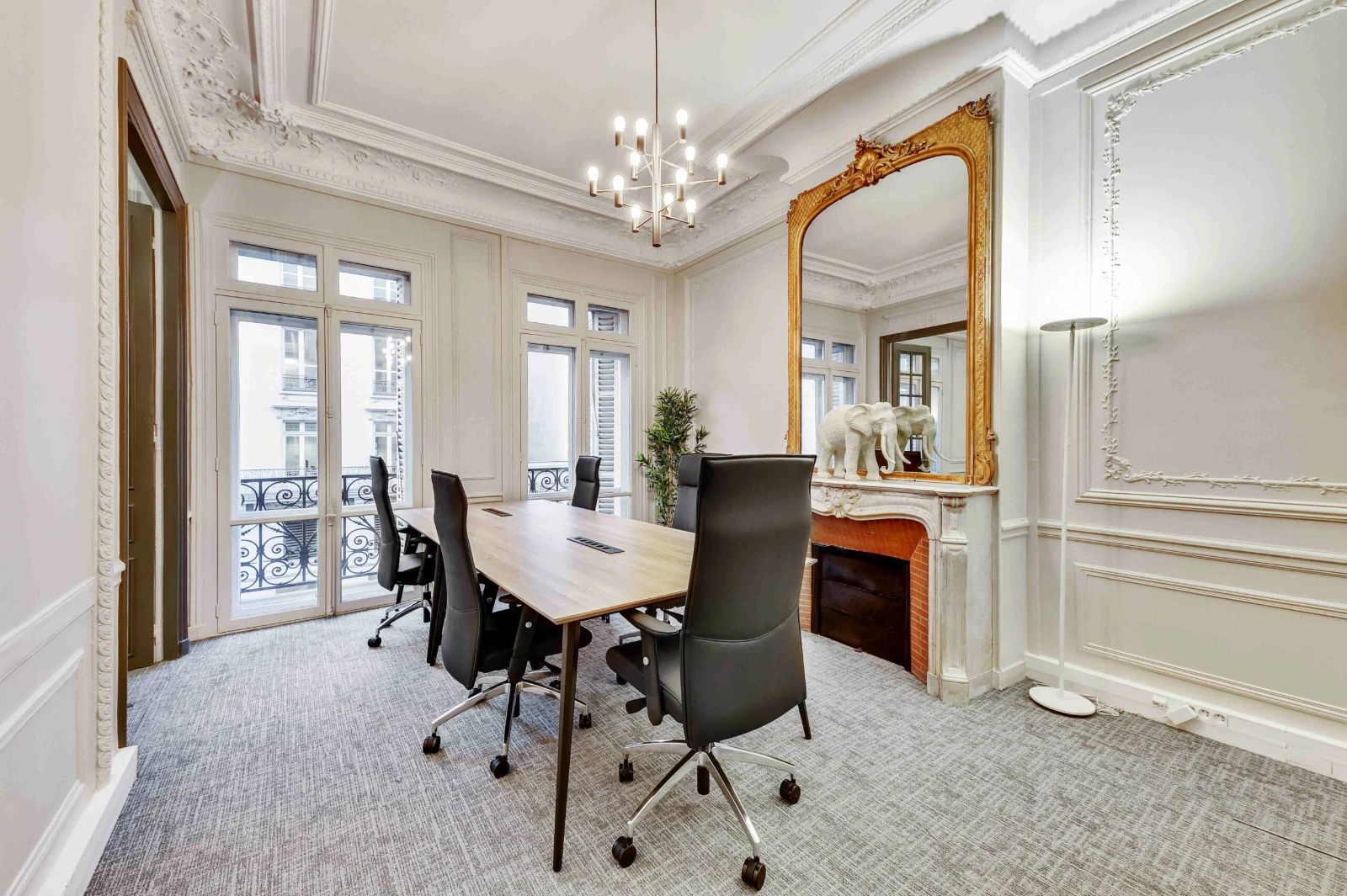 Bureau opéré · 24 à 26 postes · rue Saint-Lazare, Paris 9e — photo 6/11