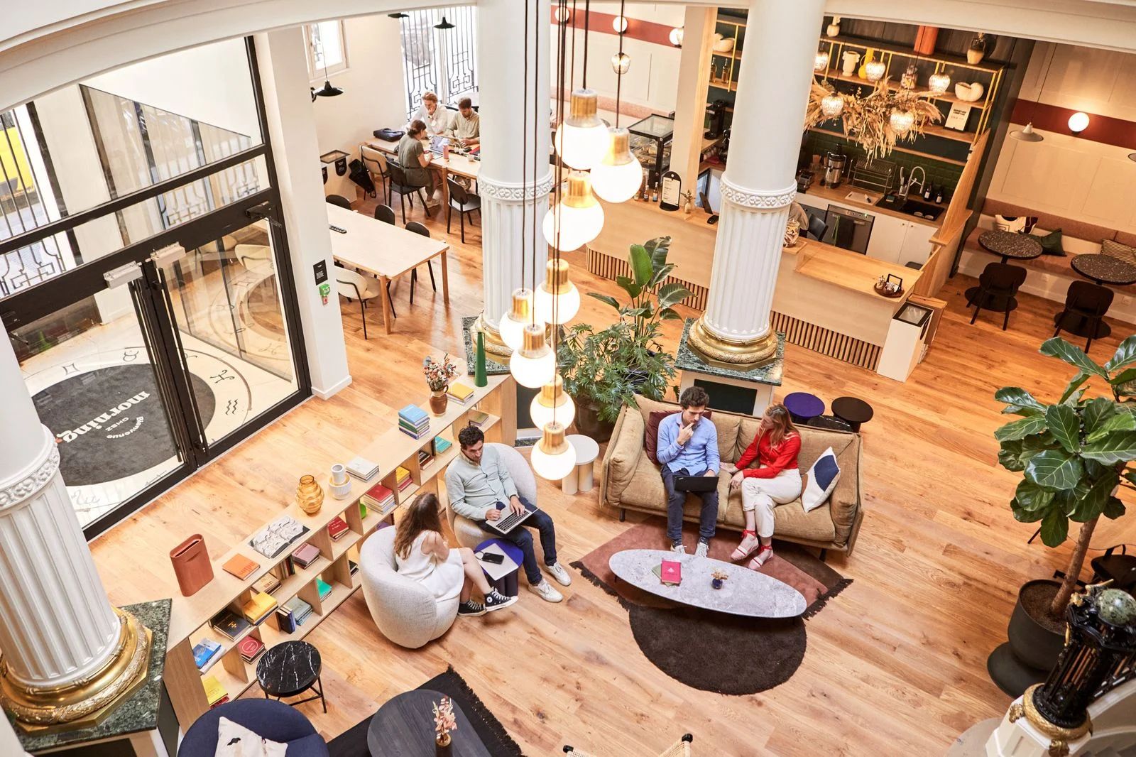 Coworking · 1 à 190 postes · rue des Filles Saint-Thomas, Paris 2e — photo 6/7