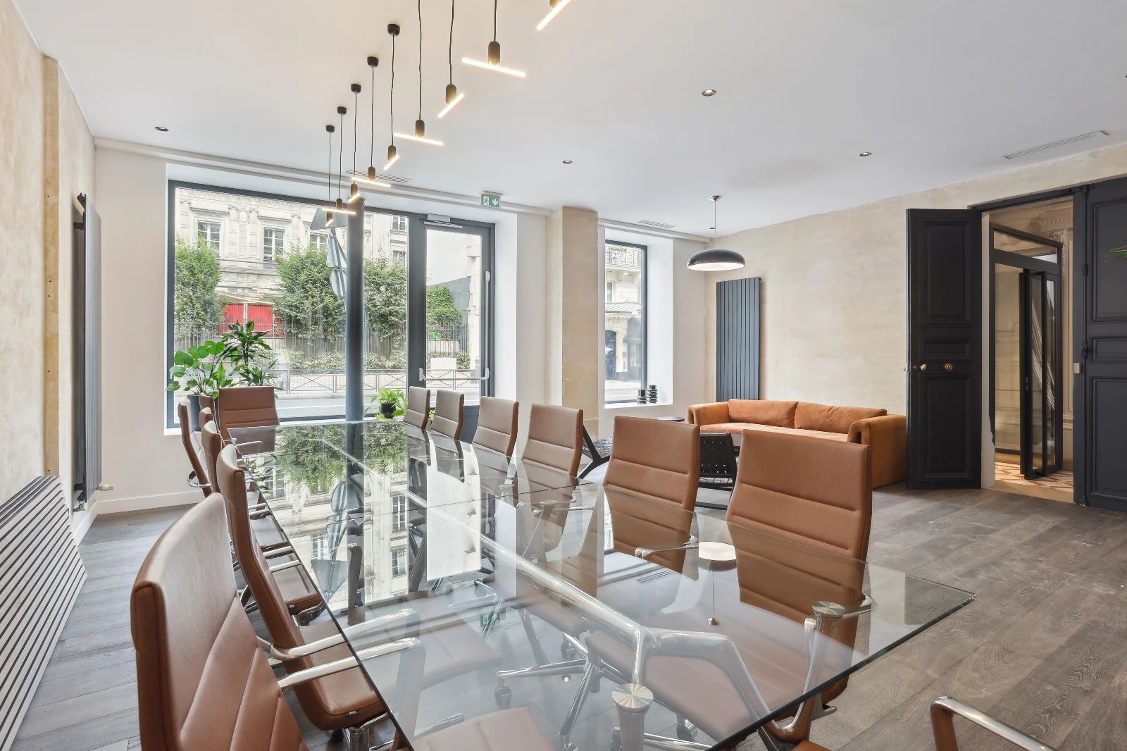 Bureau opéré · 35 à 40 postes · rue de Châteaudun, Paris 9e — photo 3/9