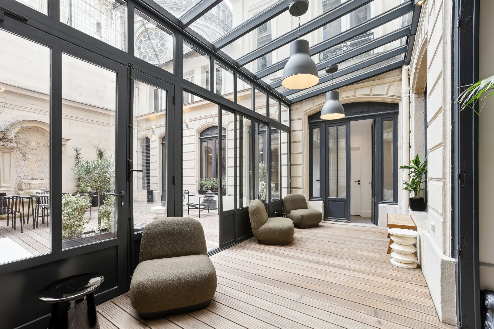 Bureau opéré · 35 à 40 postes · rue de Châteaudun, Paris 9e — photo 6/9