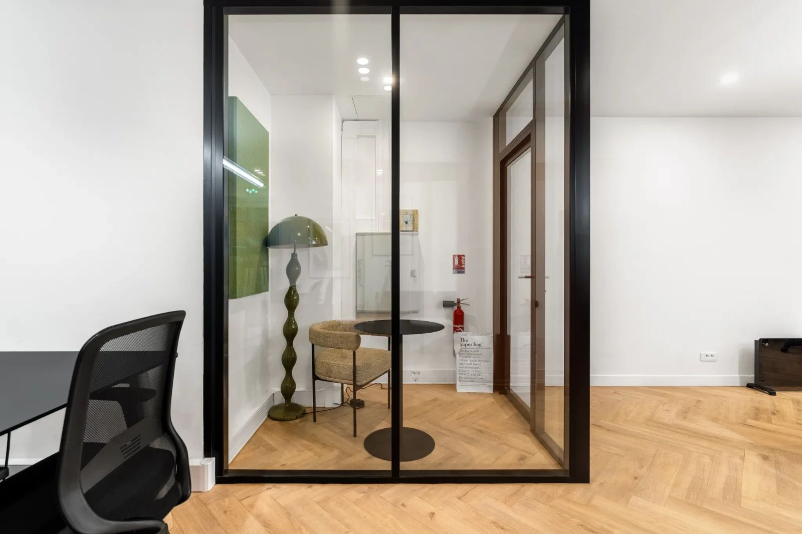 Bureau opéré · 20 à 24 postes · rue Jean-Baptiste Pigalle, Paris 9e — photo 4/16