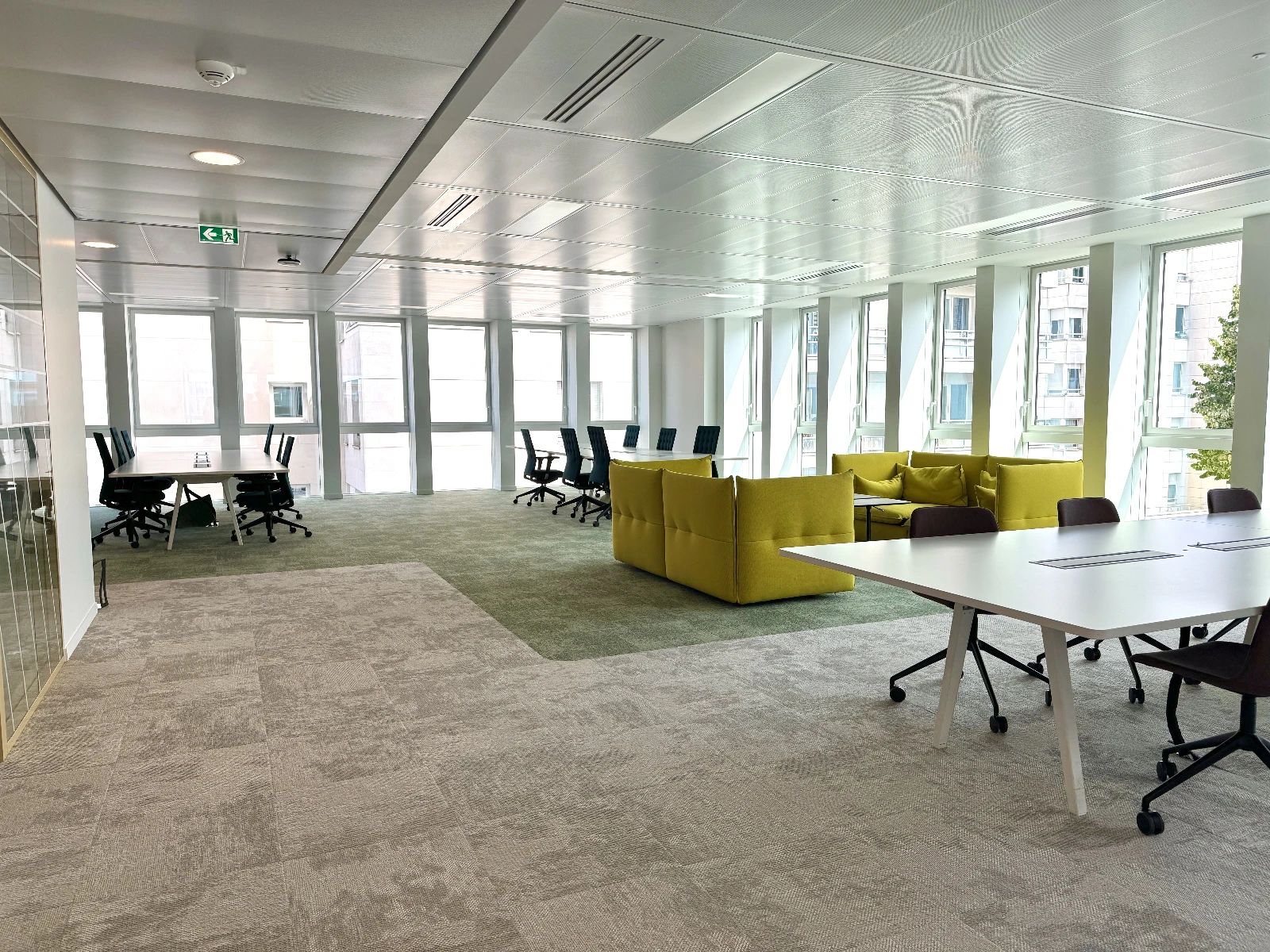 Coworking · 220 postes · rue Anatole, Levallois-Perret — photo 4/13