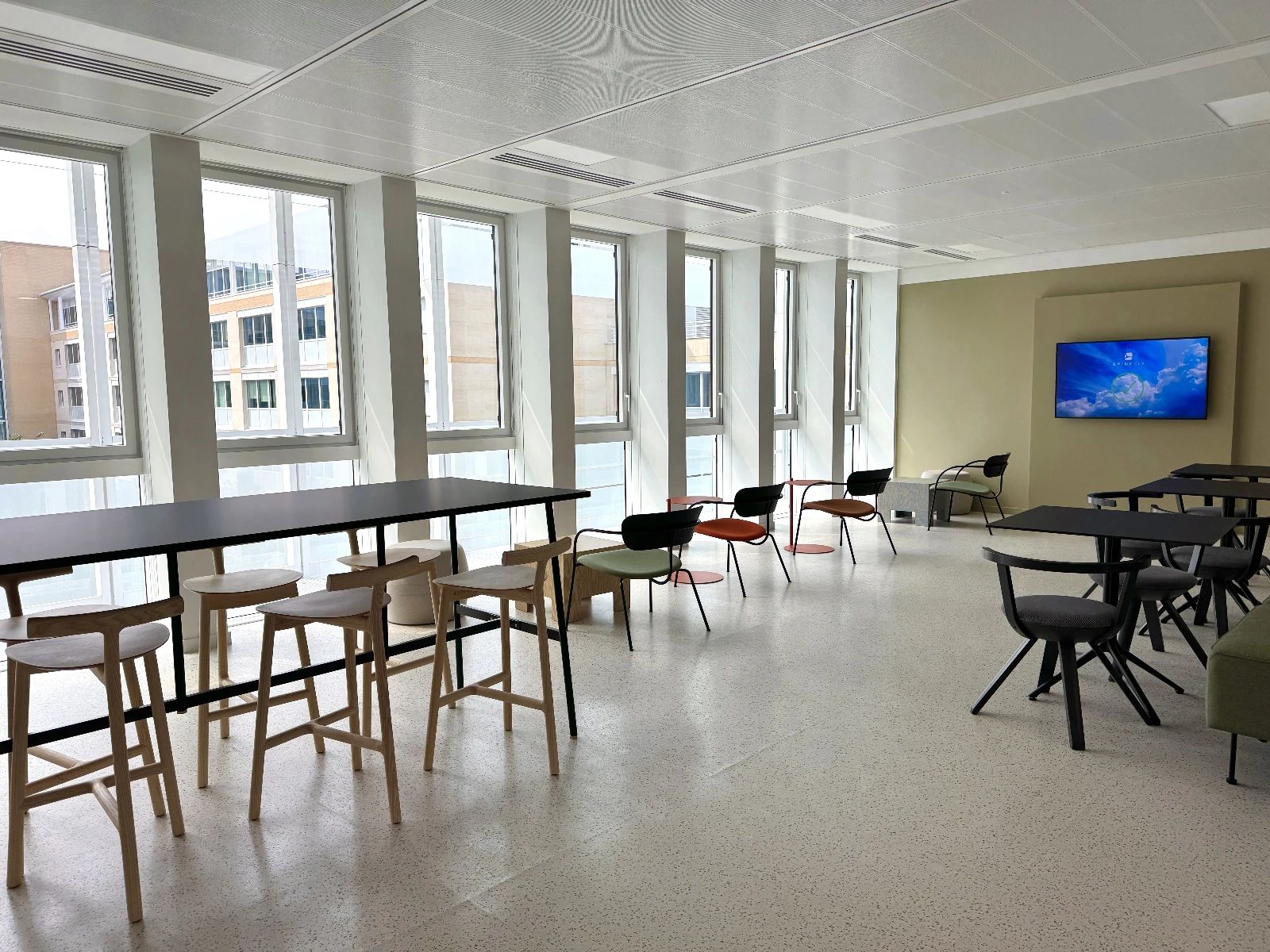 Coworking · 220 postes · rue Anatole, Levallois-Perret — photo 7/13