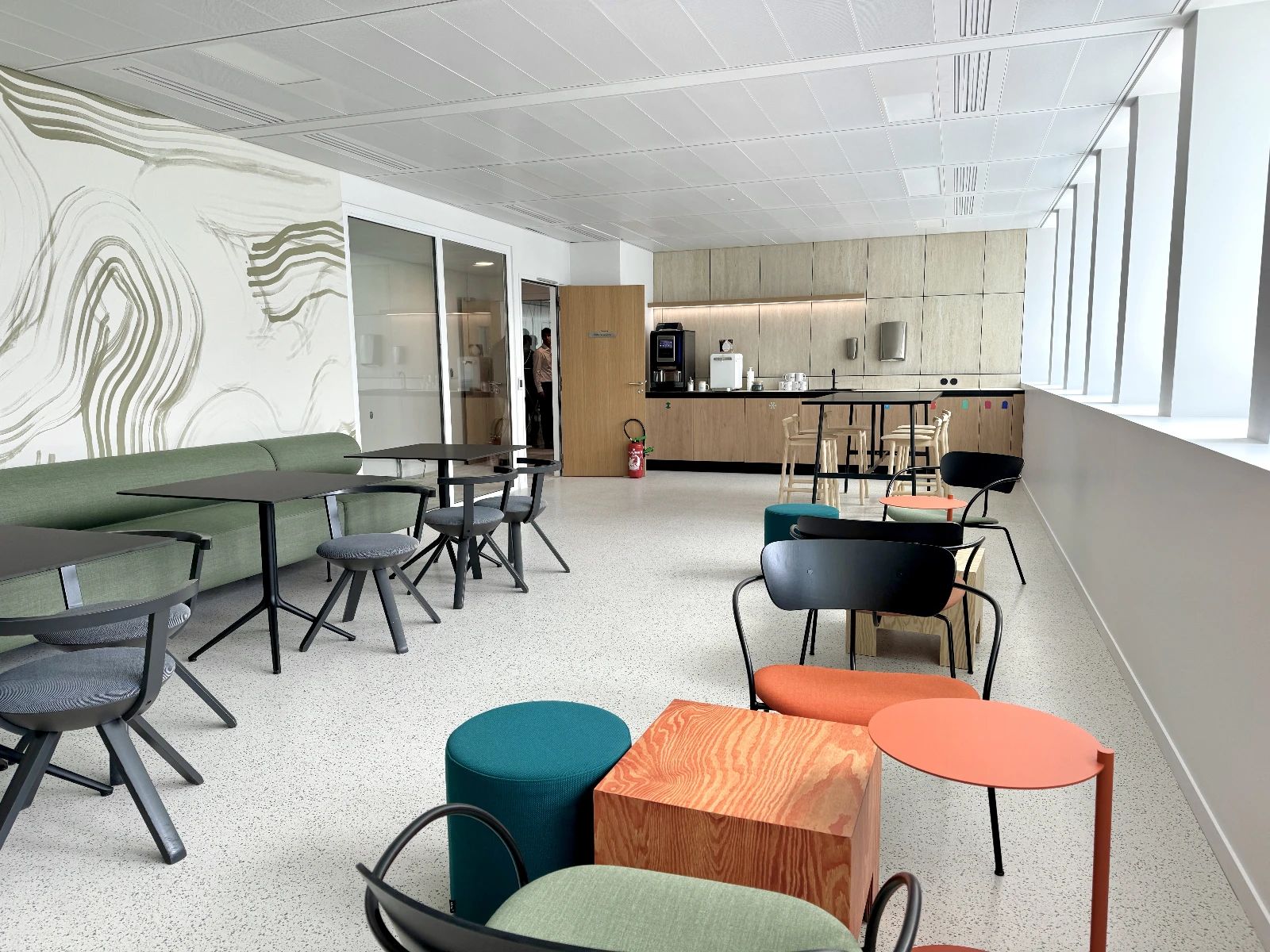 Coworking · 220 postes · rue Anatole, Levallois-Perret — photo 12/13
