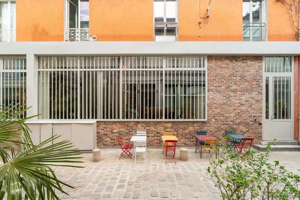 Bureau opéré · 15 à 20 postes · rue Oberkampf, Paris 11e — photo 2/25