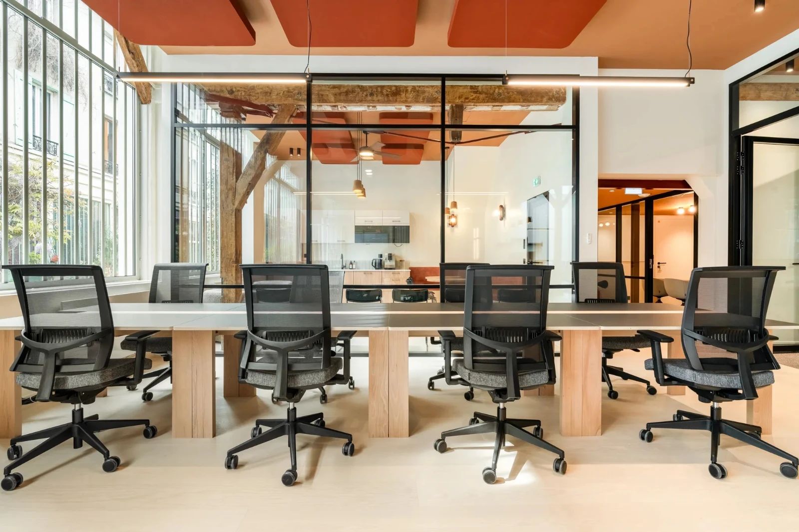 Bureau opéré · 15 à 20 postes · rue Oberkampf, Paris 11e — photo 5/25