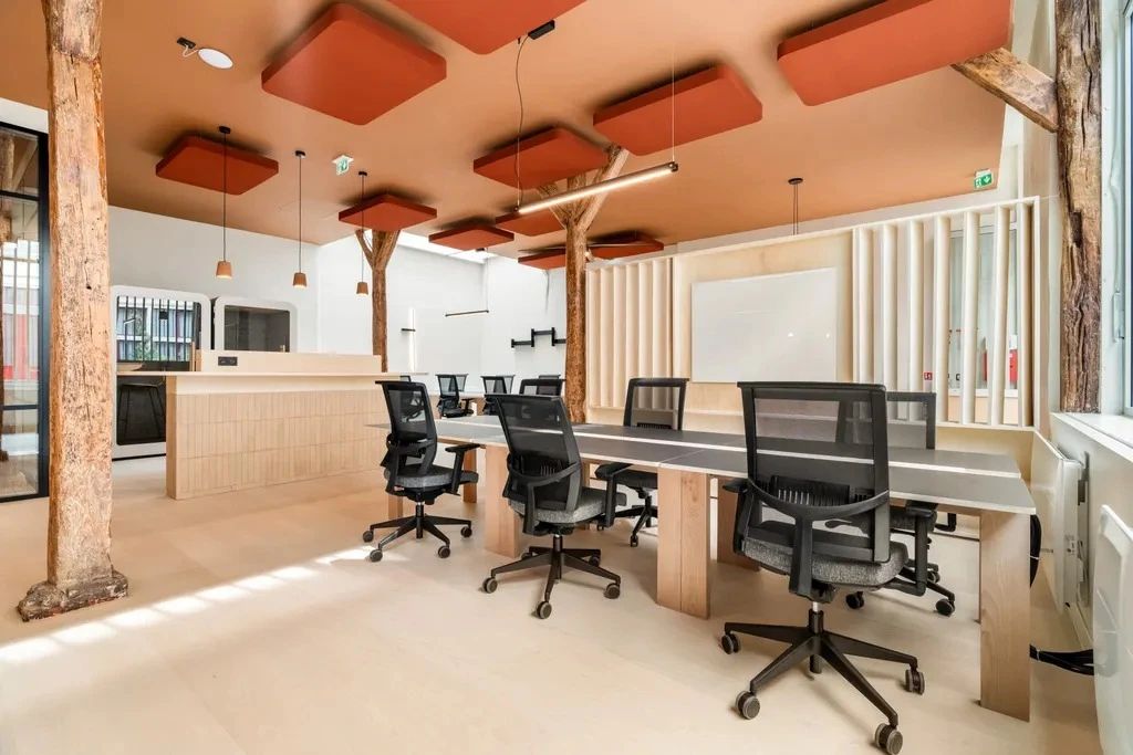 Bureau opéré · 15 à 20 postes · rue Oberkampf, Paris 11e — photo 10/25