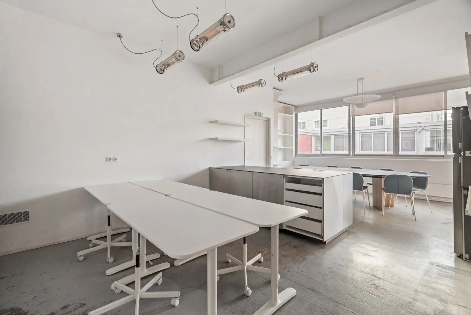 Bureau opéré · 32 postes · boulevard de la Bastille, Paris 12e — photo 7/15