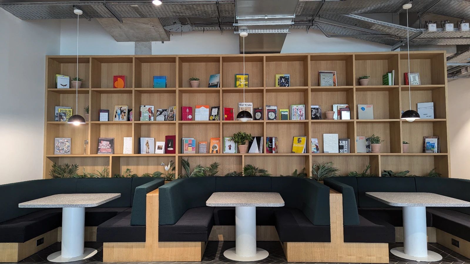 Coworking · 1 à 350 postes · boulevard Pereire, Paris 17e — photo 3/20