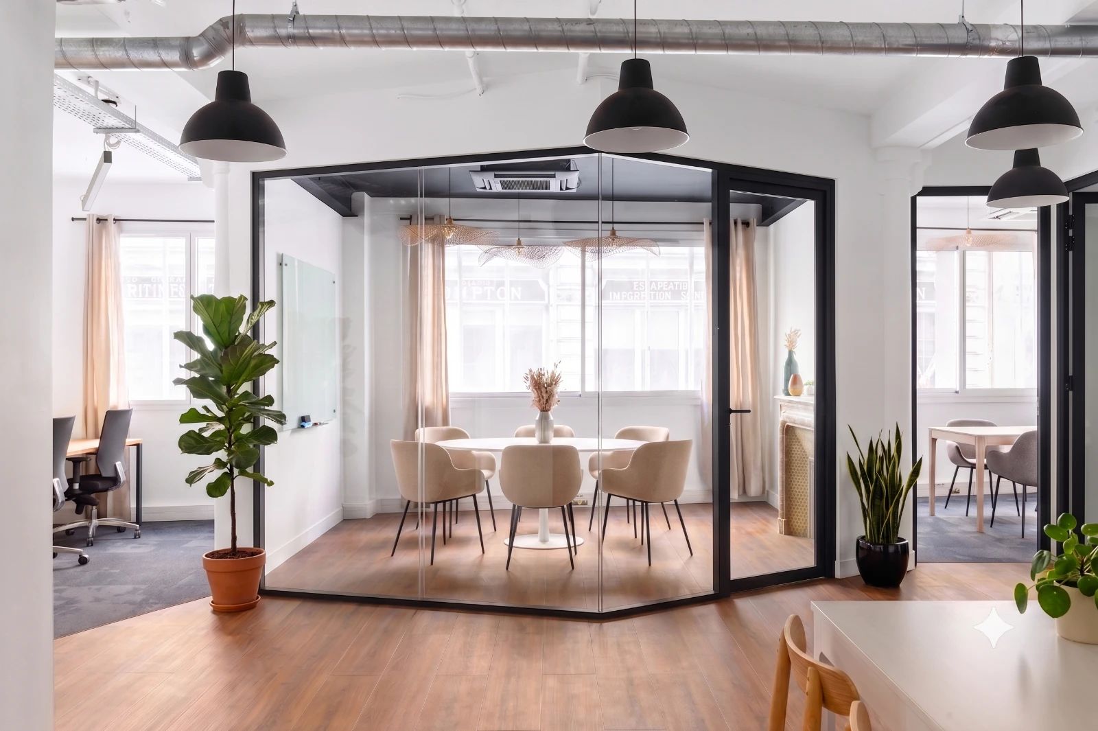 Bureau opéré · 25 à 32 postes · rue Richer, Paris 9e — photo 5/8