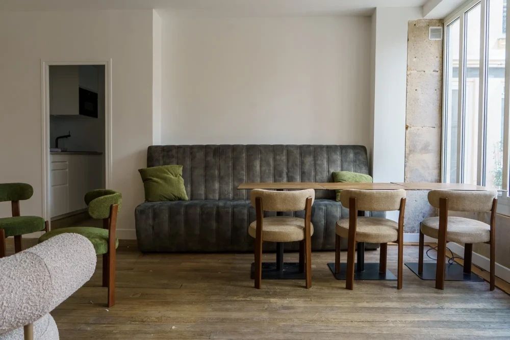 Bureau opéré · 10 à 12 postes · rue du Faubourg Saint-Denis, Paris 10e — photo 5/11