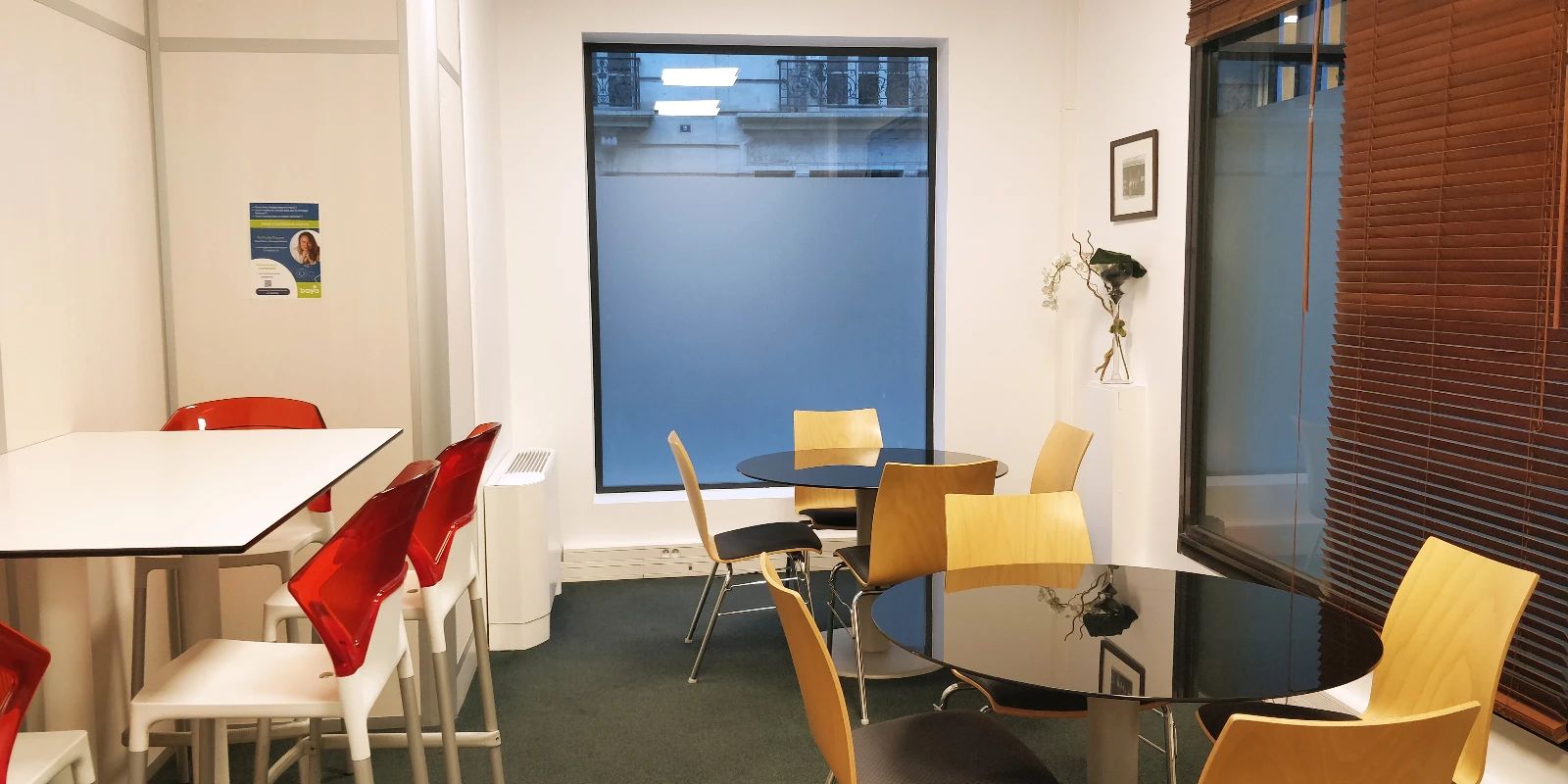 Coworking · 1 à 105 postes · rue des Petits Hôtels, Paris 10e — photo 4/7