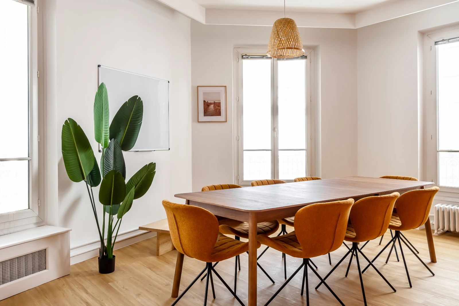 Bureau opéré · 30 à 34 postes · rue d'Argenson, Paris 8e — photo 8/11