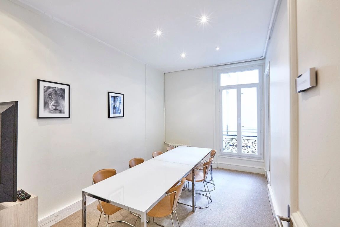 Coworking · 1 à 25 postes · rue Marbeuf, Paris 8e — photo 3/7