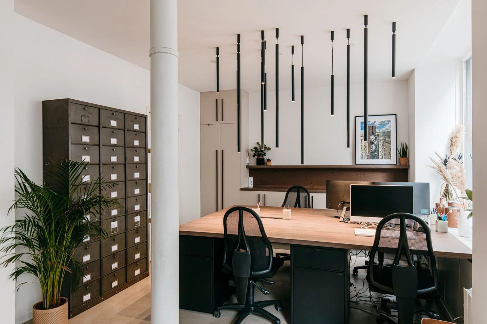 Bureau opéré · 1 à 8 postes · rue Richard Lenoir, Paris 11e — photo 2/10