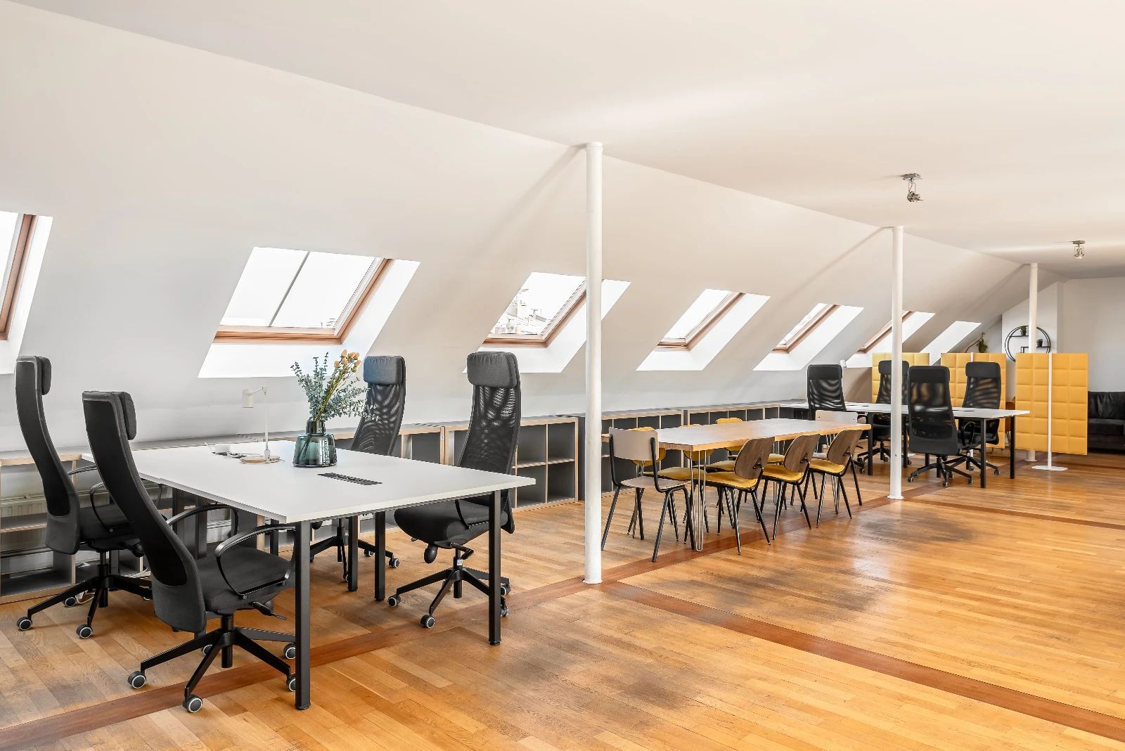 Bureau opéré · 24 à 30 postes · rue de Braque, Paris 3e — photo 5/8