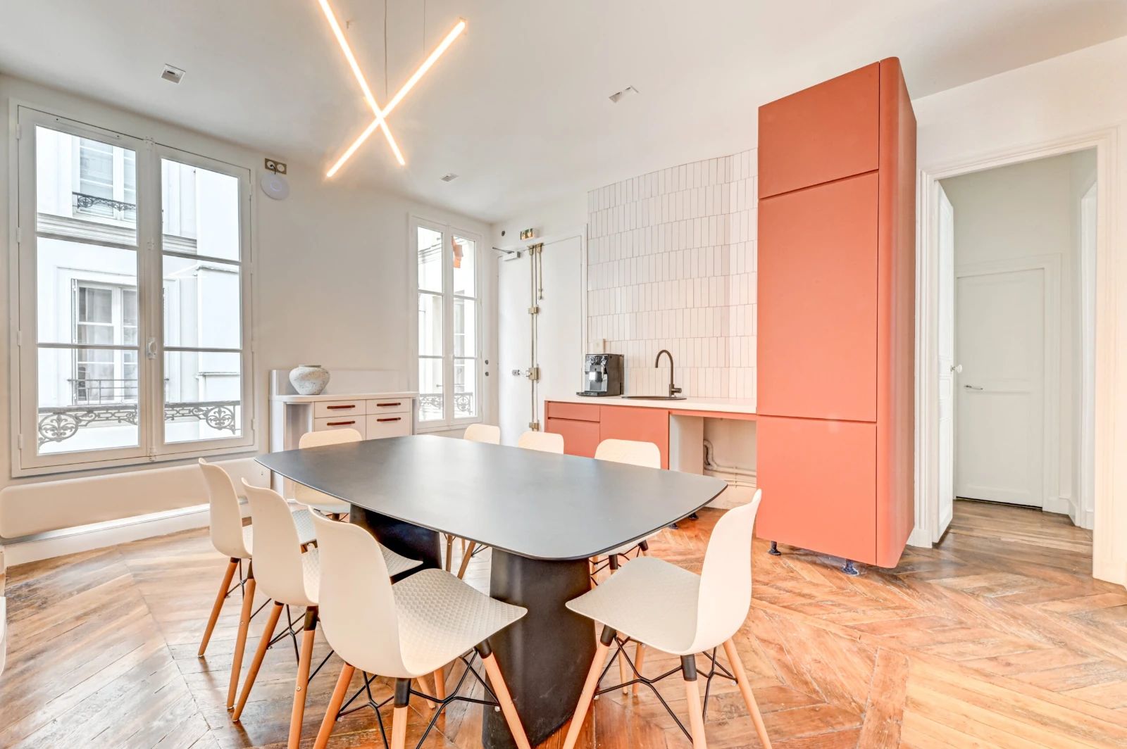 Bureau opéré · 1 à 18 postes · boulevard de Sébastopol, Paris 2e — photo 6/7