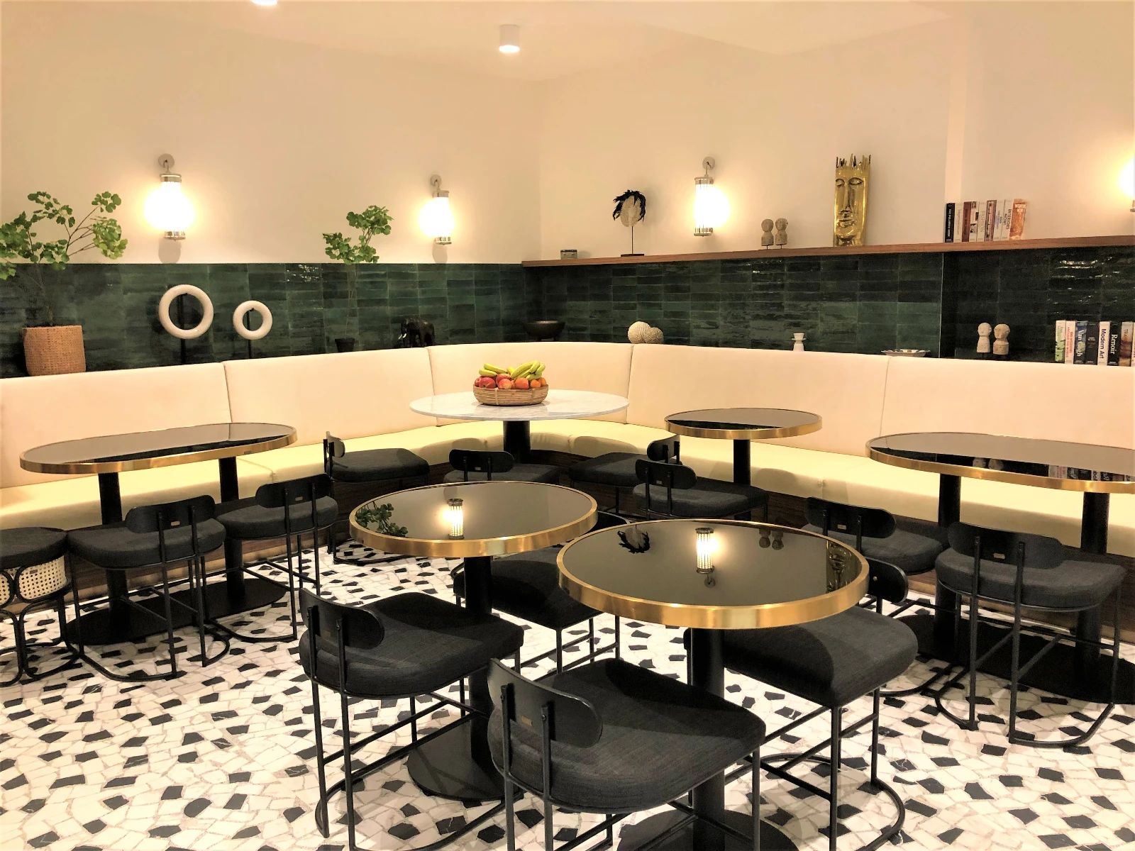 Coworking · 1 à 350 postes · rue de Choiseul, Paris 2e — photo 2/12