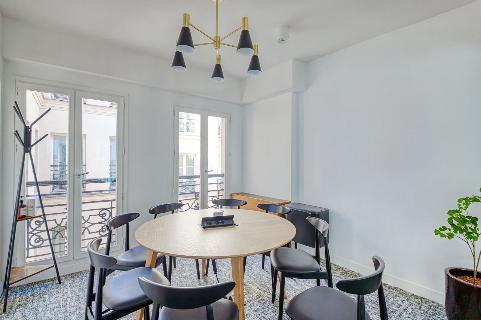 Coworking · 1 à 350 postes · rue de Choiseul, Paris 2e — photo 10/12