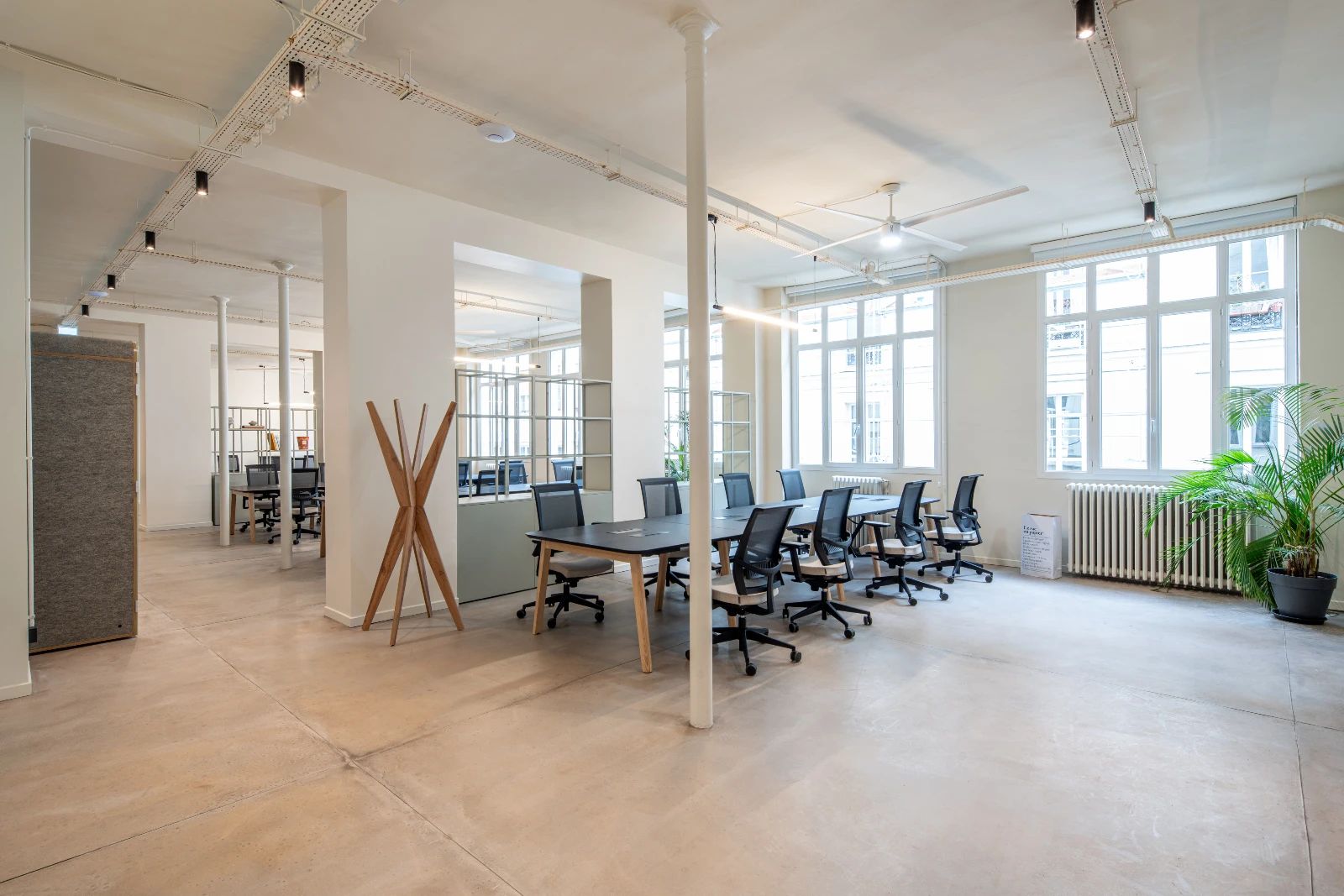 Bureau opéré · 40 à 50 postes · rue du Mail, Paris 2e — photo 6/14