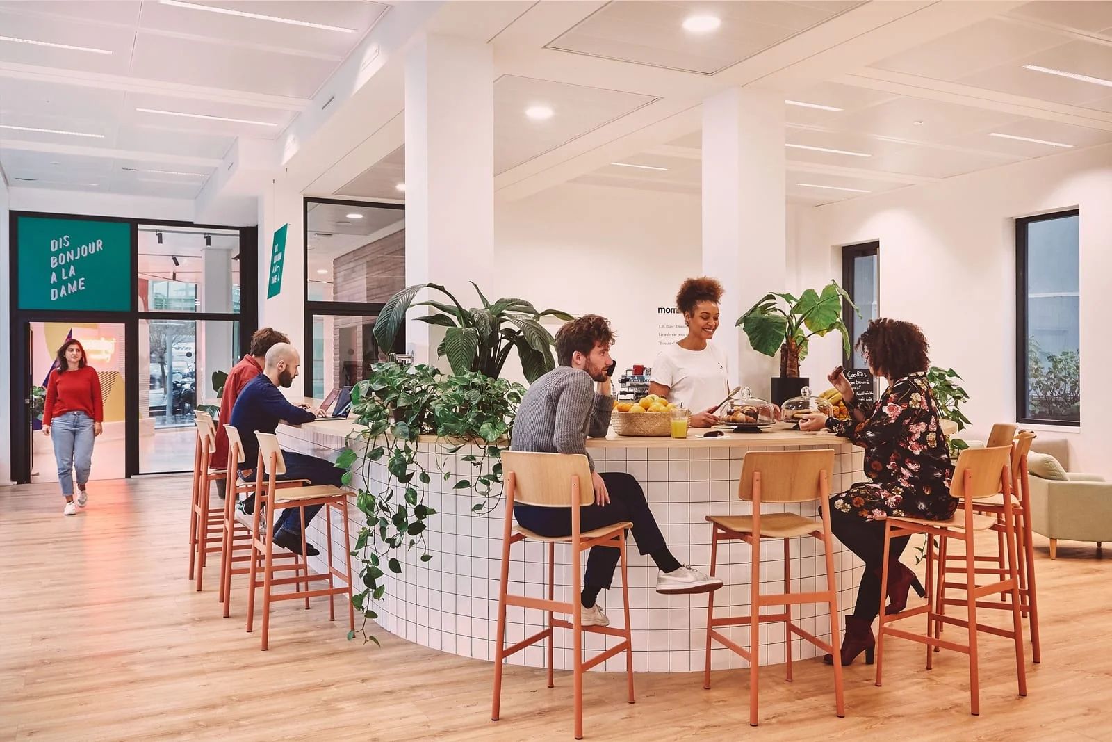 Coworking · 990 postes · rue du 8 Mai 1945, Clichy — photo 2/10