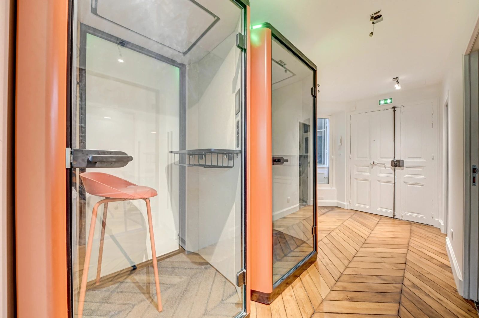 Bureau opéré · 1 à 24 postes · avenue Trudaine, Paris 9e — photo 7/7