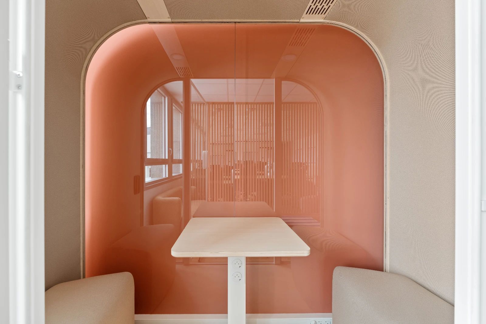 Bureau opéré · 15 à 19 postes · rue Cadet, Paris 9e — photo 8/16