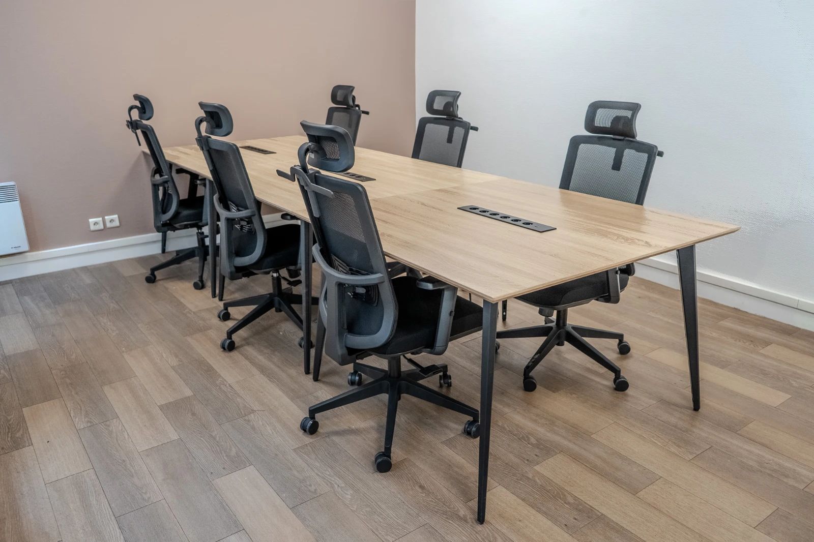 Bureau opéré · 16 à 18 postes · rue du Faubourg Saint-Martin, Paris 10e — photo 2/9