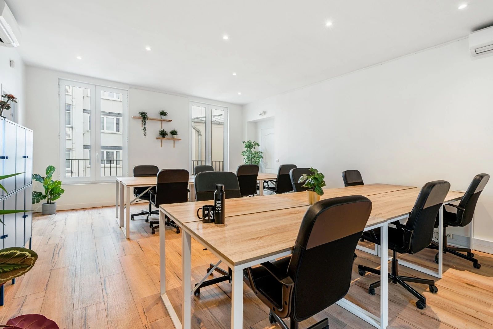 Bureau opéré · 10 à 12 postes · rue Oberkampf, Paris 11e — photo 6/10
