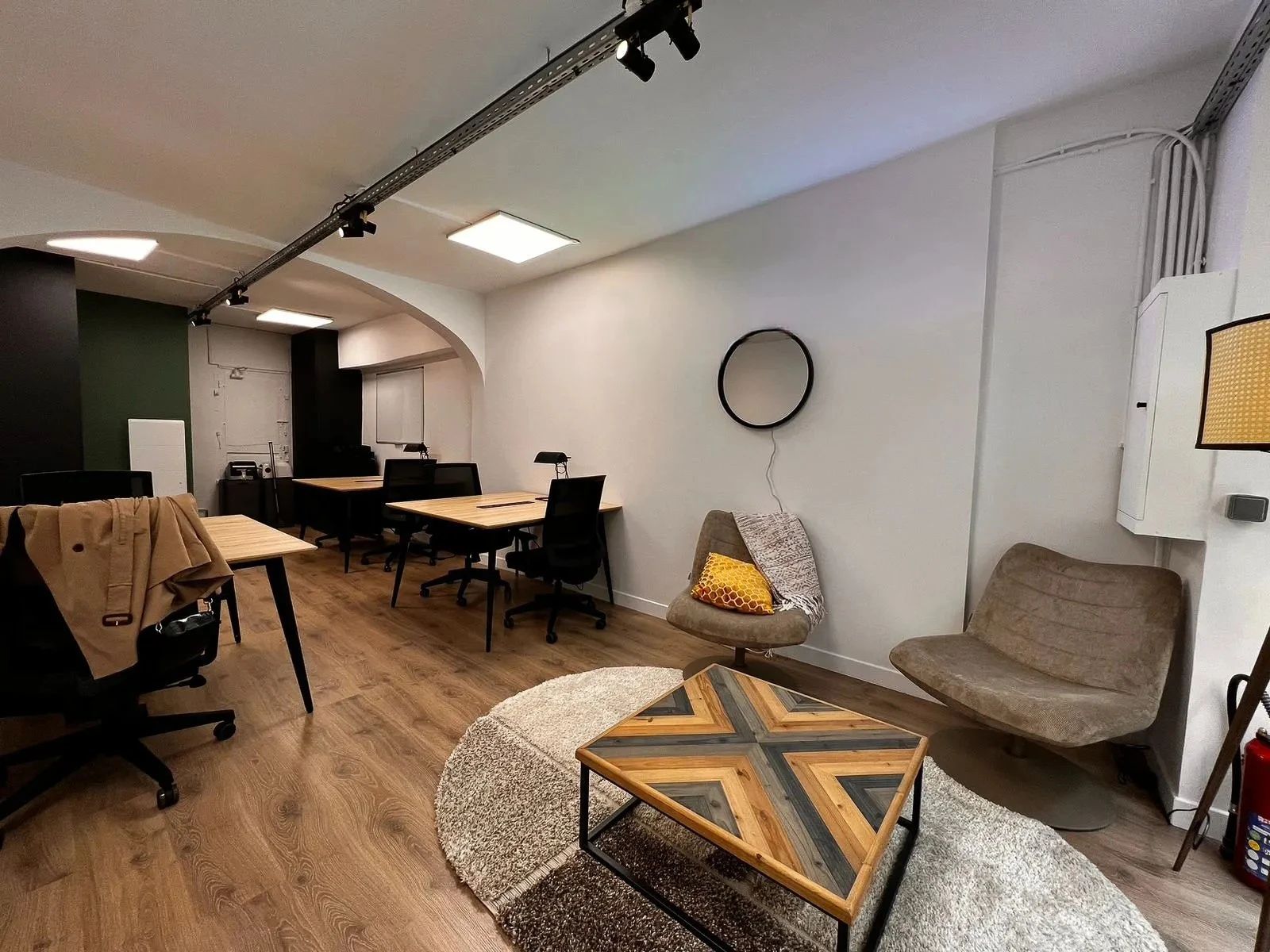Bureau opéré · 4 à 8 postes · rue de Montmorency, Paris 3e — photo 4/6
