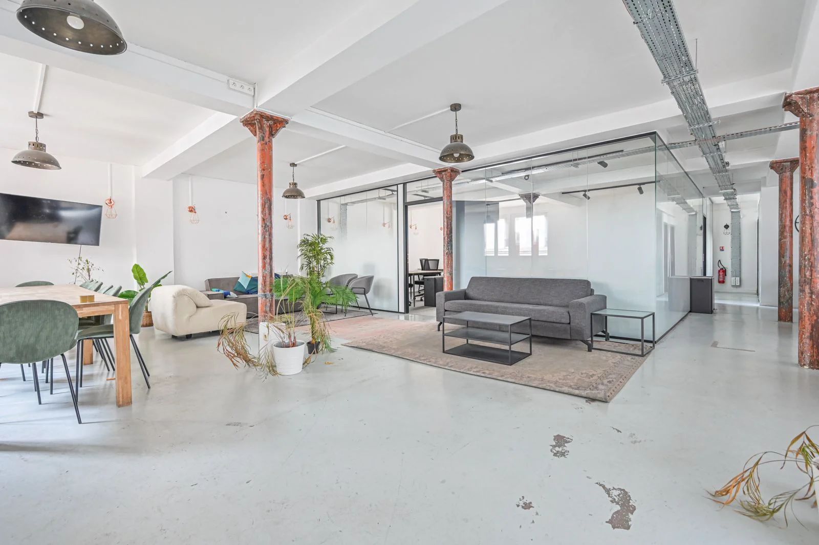 Bureau opéré · 30 à 35 postes · rue Louis Blanc, Paris 10e — photo 7/22