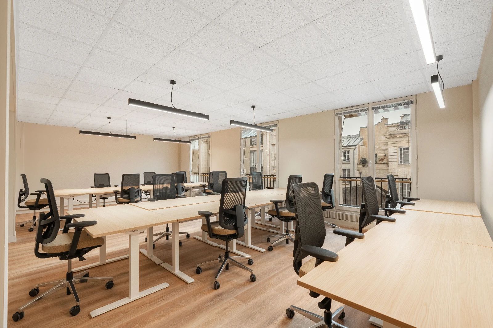 Bureau opéré · 30 à 193 postes · rue de Montmorency, Paris 3e — photo 13/20