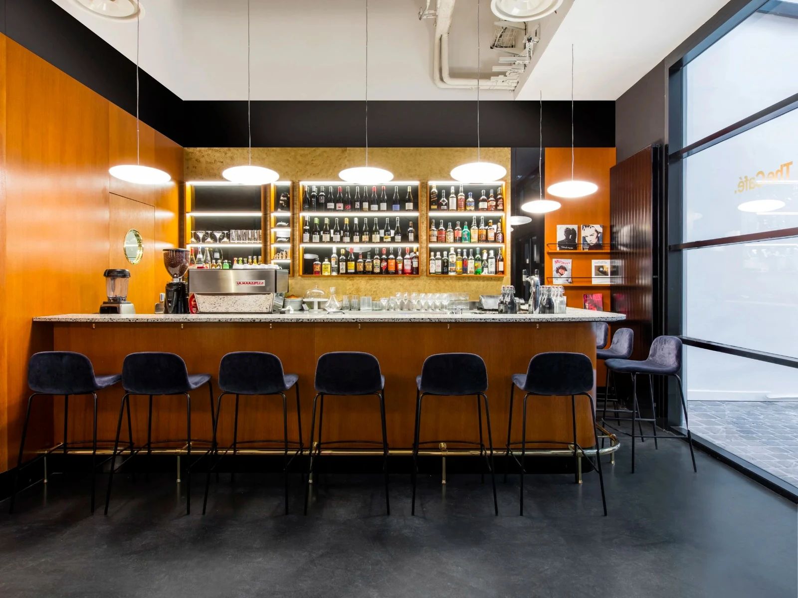 Coworking · 460 postes · cours Albert-Iᵉʳ, Paris 8e — photo 3/17