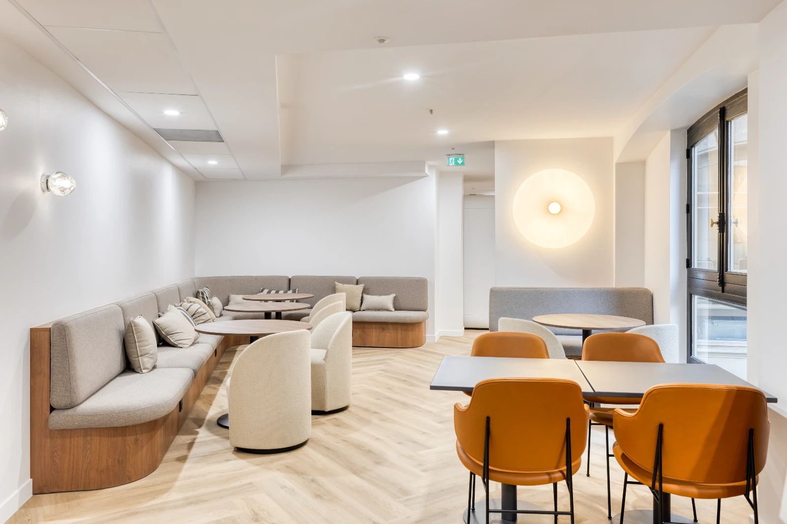 Bureau opéré · 50 à 60 postes · boulevard Haussmann, Paris 9e — photo 6/10