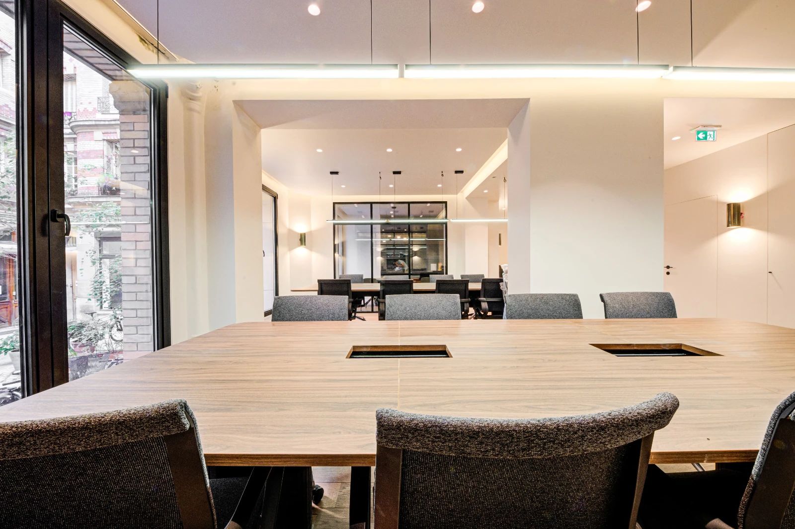 Bureau opéré · 24 postes · rue Oberkampf, Paris 11e — photo 7/22