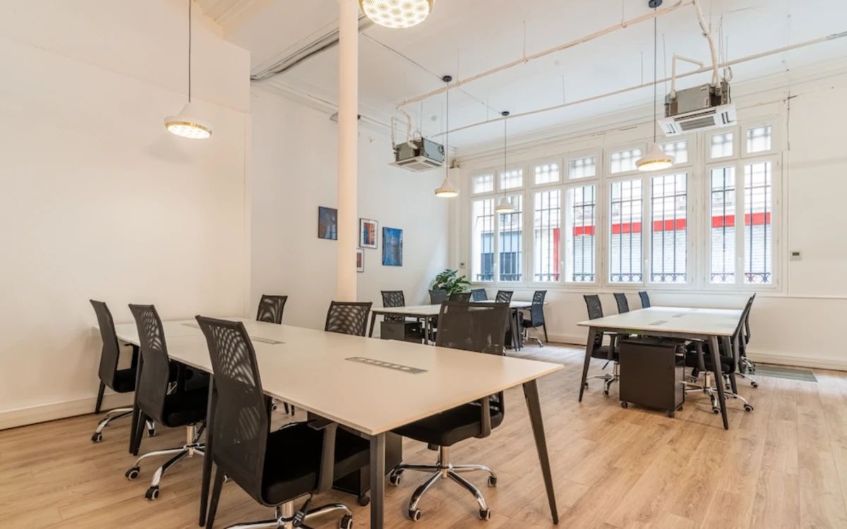 Bureau opéré · 80 à 100 postes · rue Auber, Paris 9e — photo 8/19