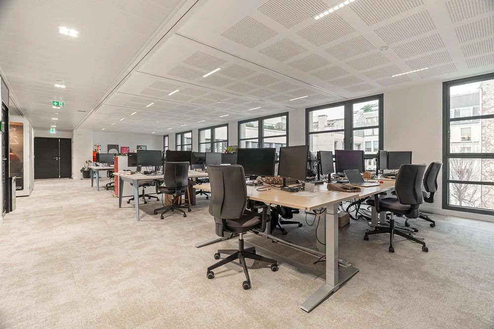 Bureau opéré · 50 à 55 postes · rue de la Victoire, Paris 9e — photo 12/23