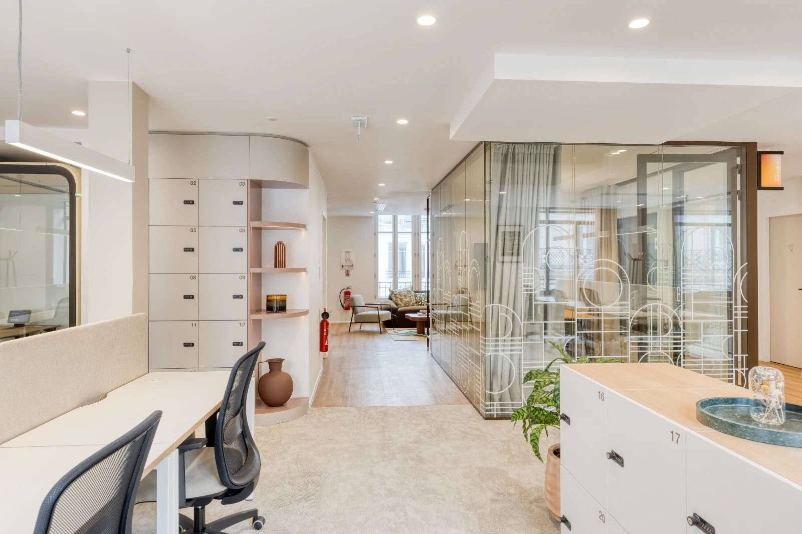 Bureau opéré · 35 à 40 postes · rue de Provence, Paris 8e — photo 11/18