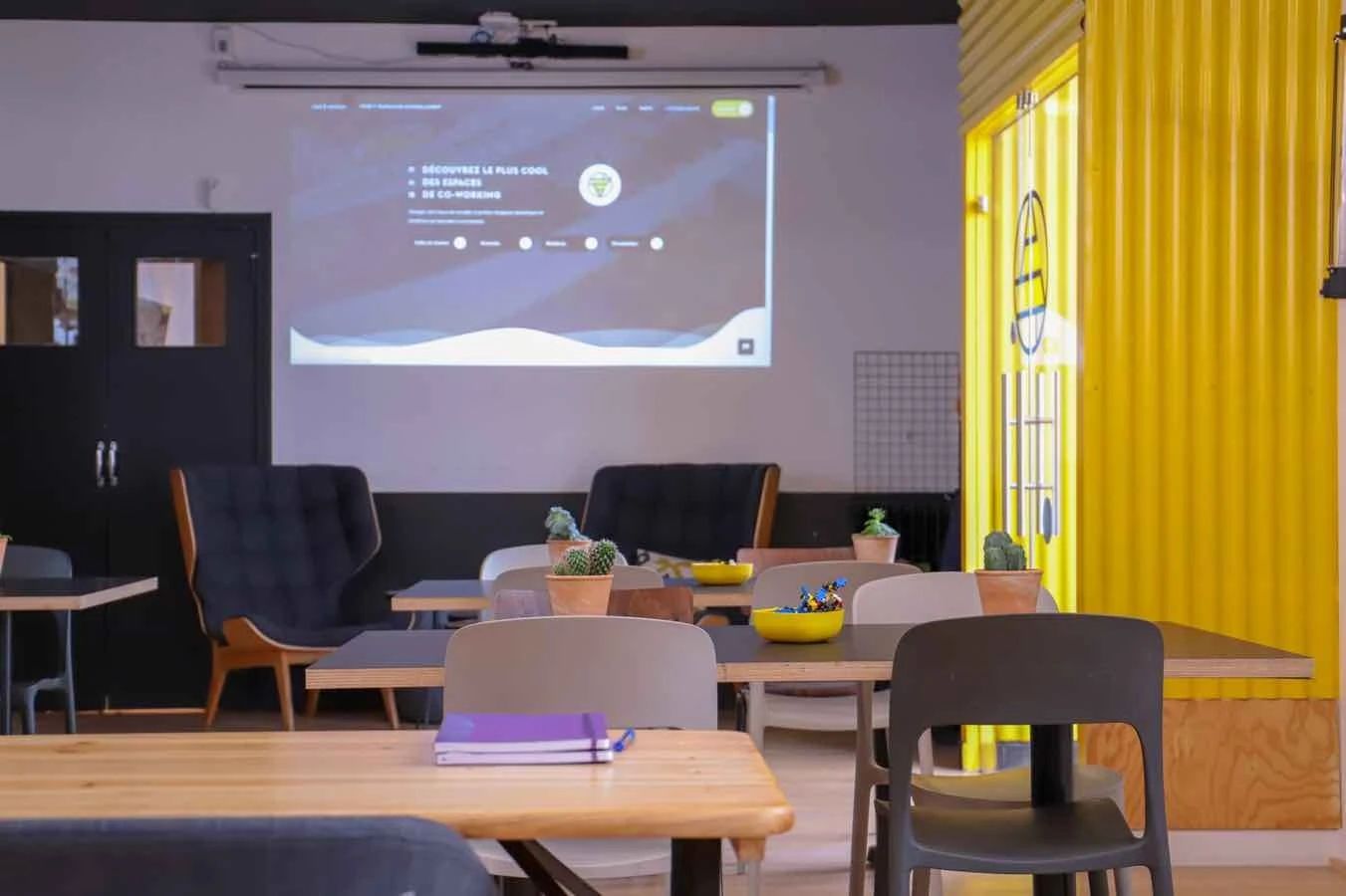 Coworking · 50 postes · rue du Dahomey, Paris 11e — photo 7/14